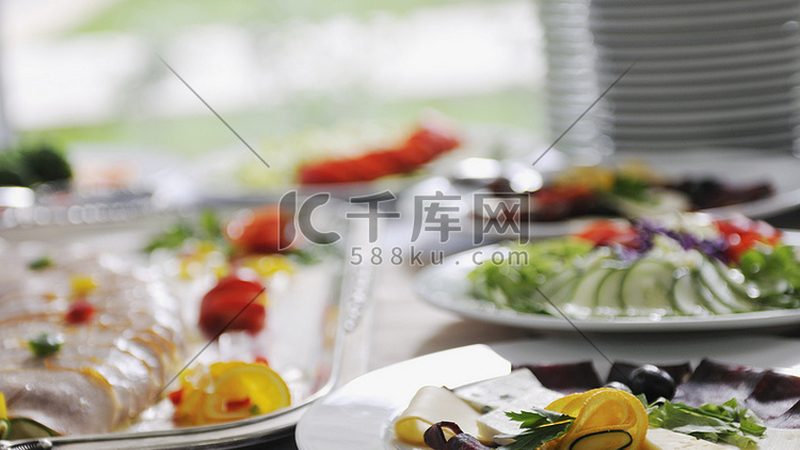 零食批发，如何选择优质厂家直供？**